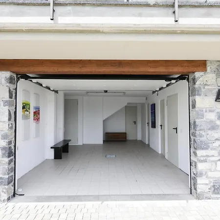 埃琳娜别墅 * 梅纳焦