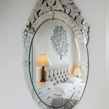 埃琳娜别墅 度假居 梅纳焦